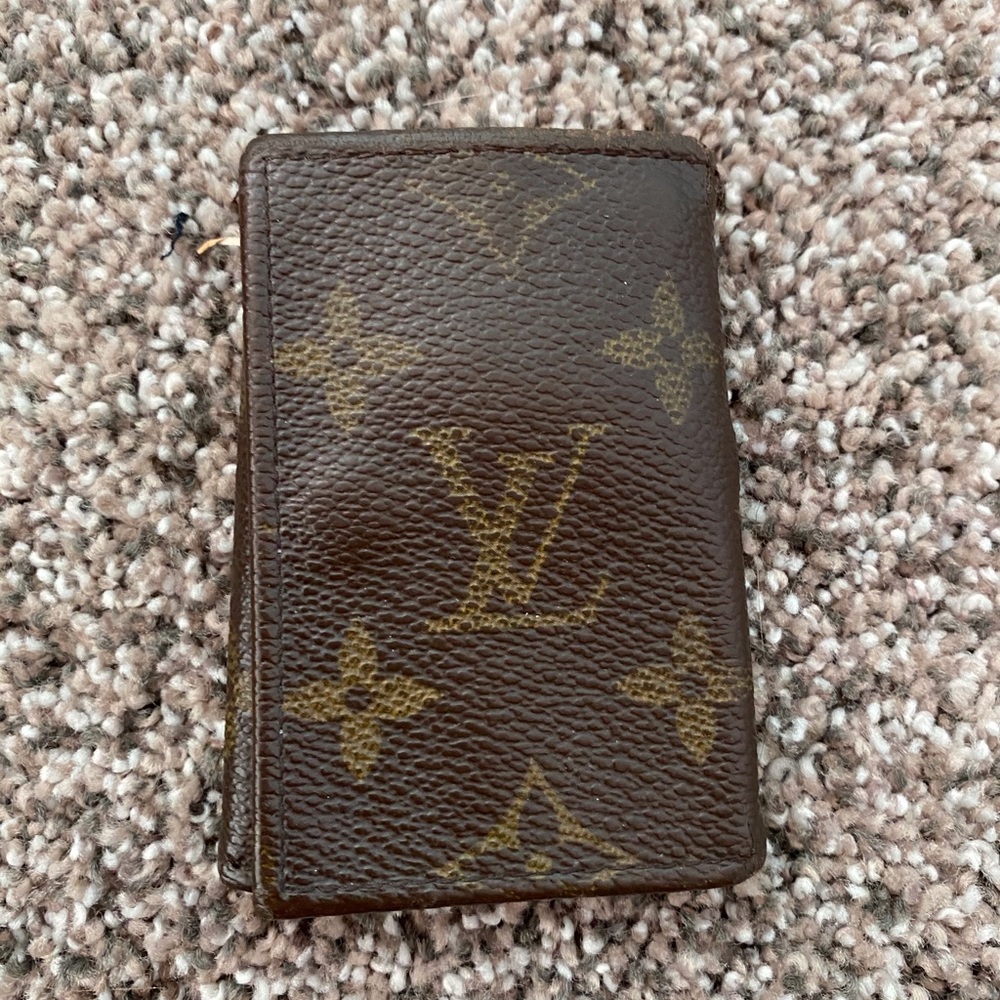 louis vuitton key holder